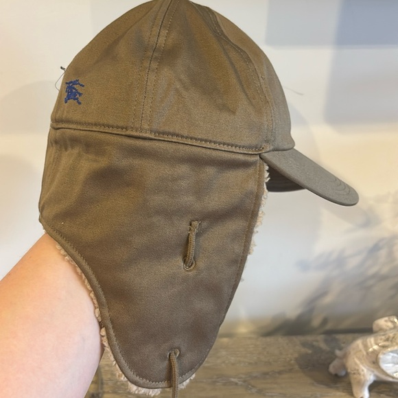 BURBERRY BASEBALL TRAPPER HAT NWT - Picture 1 of 6